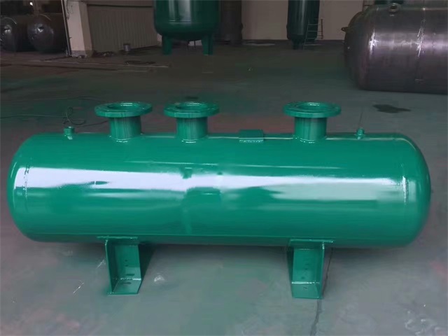 吉木萨尔吉木萨尔吉木萨尔蒸汽分气缸